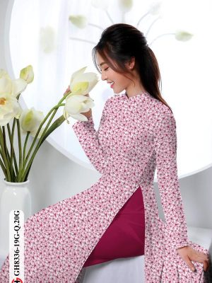 1619234385 526 vai ao dai vua ra mat (7)